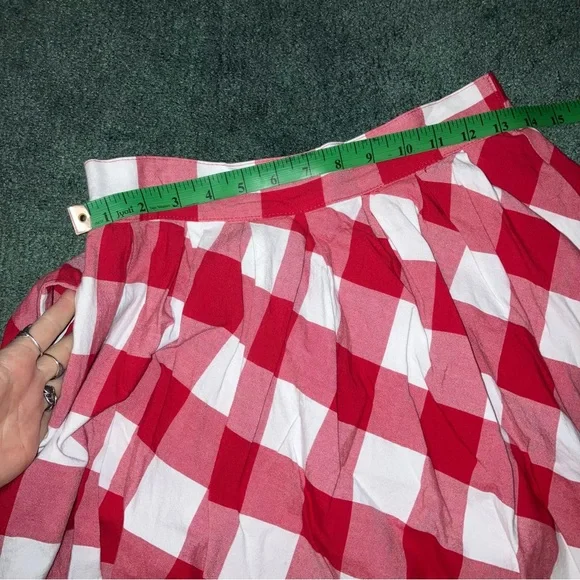 Retrolicious Red and White A-Line Skirt - Picture 3 of 4